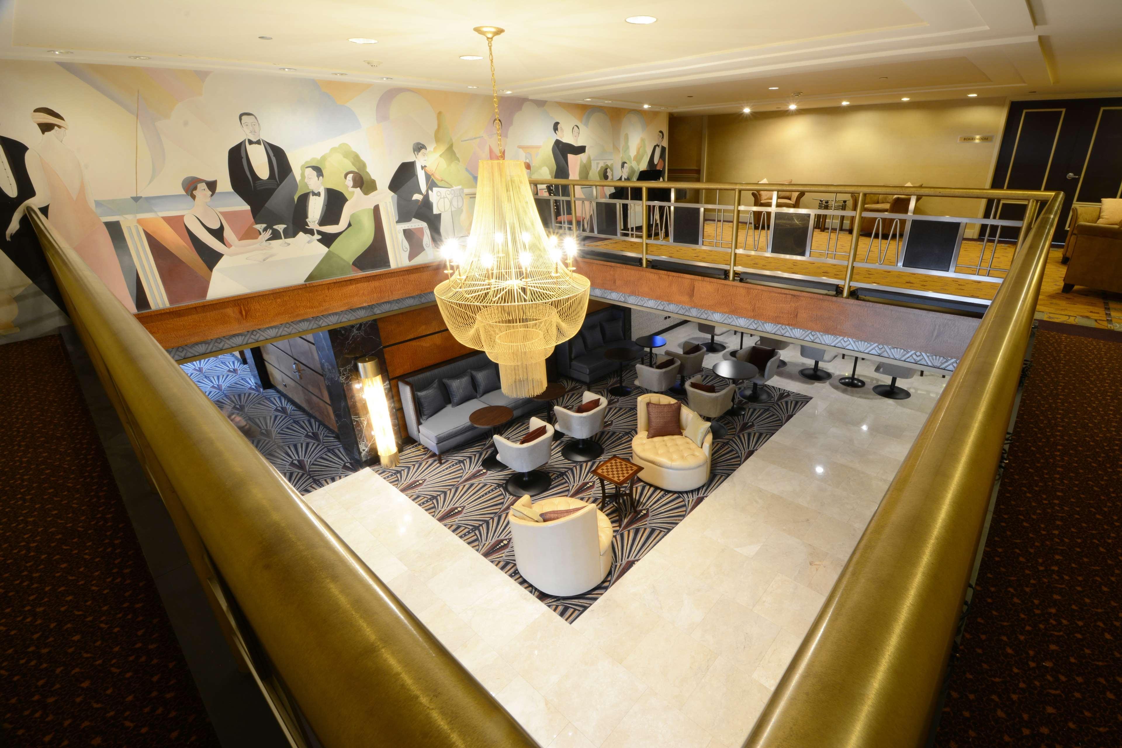 Hotel At
